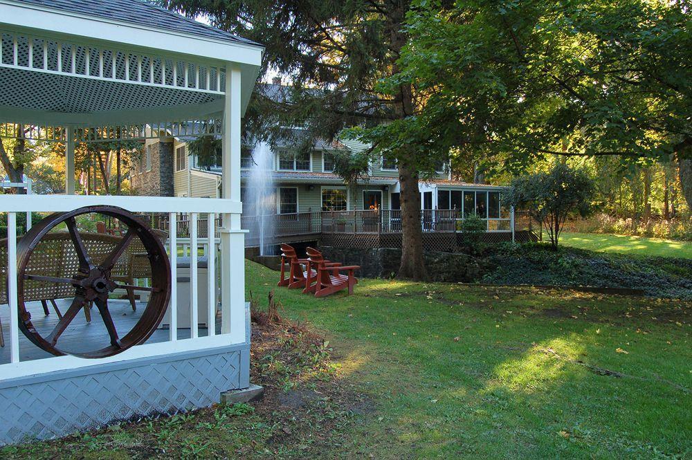 Genesee Country Inn B&B Mumford Екстериор снимка